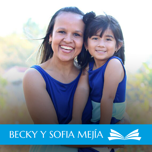 Becky y Sofía Mejía